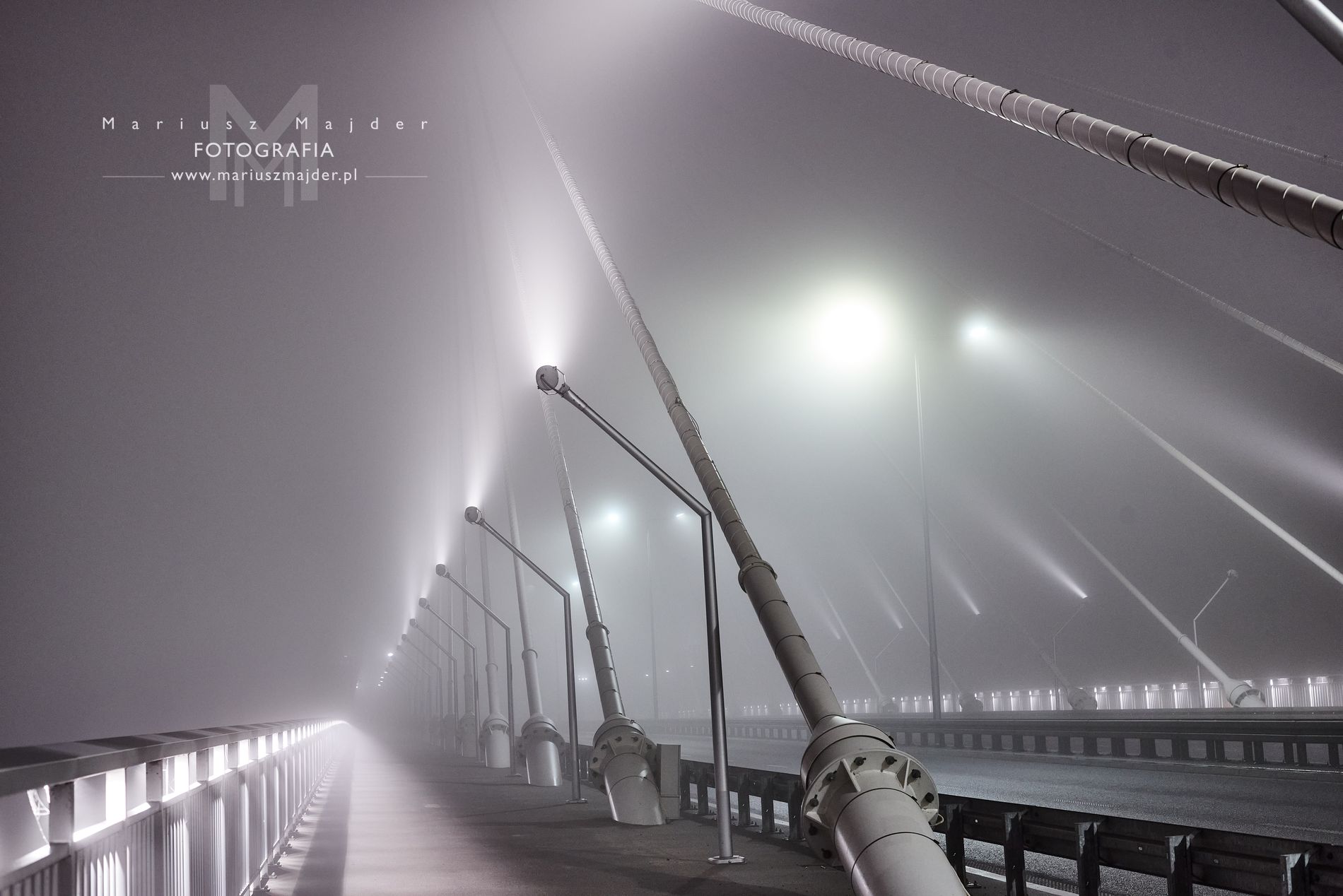 Rzeszów most Mazowieckiego mgła.jpg
